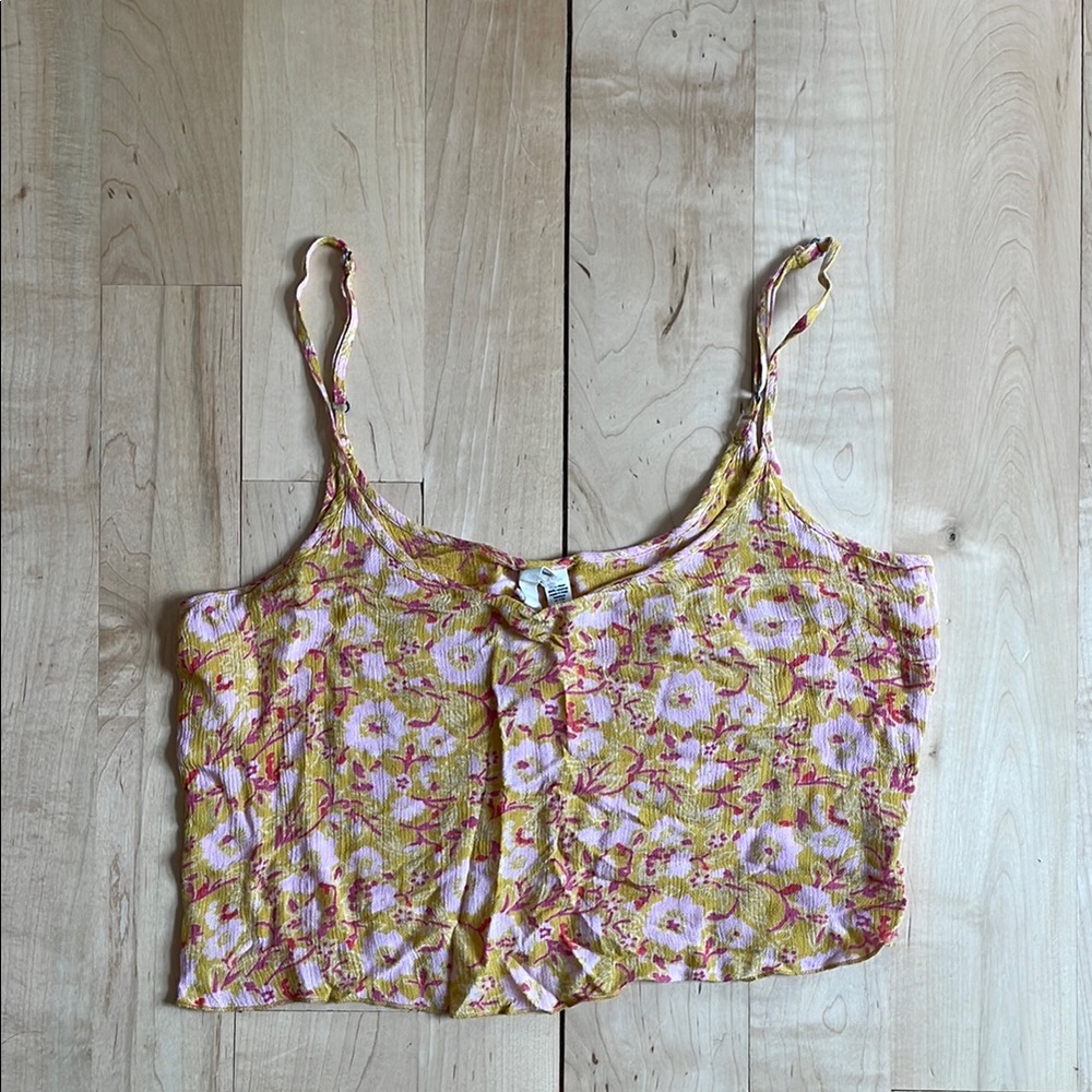 Billabong cute floral crop top small